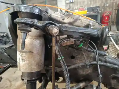 Автозапчастина б/у передній лівий верхній рычок підвіски для land rover range rover sport i (l320) 3.6 d 4x4 посилання на oem iam lr074838  