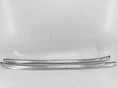 Peça sobressalente para automóvel em segunda mão barras do tejadilho por bmw x1 (e84) sdrive 18 d referências oem iam 4000207400