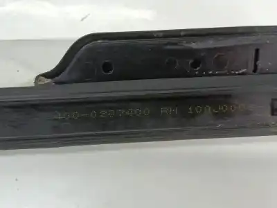 Peça sobressalente para automóvel em segunda mão barras do tejadilho por bmw x1 (e84) sdrive 18 d referências oem iam 4000207400  