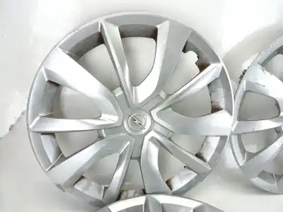 Pezzo di ricambio per auto di seconda mano coprimozzi per opel corsa f 1.2 (68) riferimenti oem iam 9834872380  