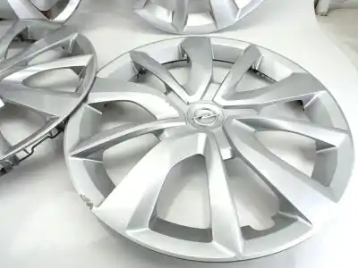 Pezzo di ricambio per auto di seconda mano coprimozzi per opel corsa f 1.2 (68) riferimenti oem iam 9834872380  