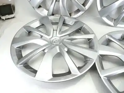 Pezzo di ricambio per auto di seconda mano coprimozzi per opel corsa f 1.2 (68) riferimenti oem iam 9834872380  