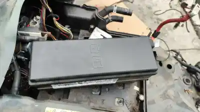 Автозапчасти б/у блок реле/предохранителей за land rover discovery iv (l319) 3.0 td 4x4 ссылки oem iam ah2214290  