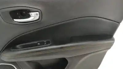 Pezzo di ricambio per auto di seconda mano rivestimento porta anteriore destro per jeep compass (mp, m6, mv, m7) 1.6 crd riferimenti oem iam 5vl82 lt5ad  