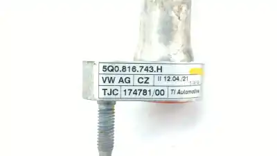 Автозапчастина б/у труби кондиціонації для cupra formentor (km7) 1.5 tsi посилання на oem iam 5q0816743h  