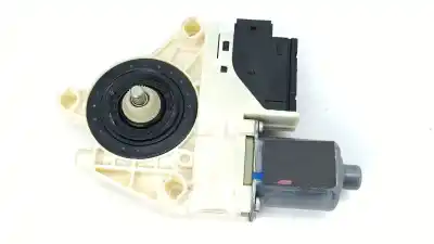 Tweedehands auto-onderdeel motor links voor ruit voor jeep compass (mp, m6, mv, m7) 1.6 crd oem iam-referenties c61742100  