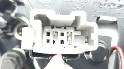 Автозапчастина б/у внутрішній правий завод для jeep compass (mp, m6, mv, m7) 1.6 crd посилання на oem iam p55112684aa  