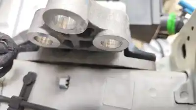 Pièce détachée automobile d'occasion support moteur gauche pour jeep compass (mp, m6, mv, m7) 1.6 crd références oem iam 68253031ac  