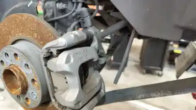 Автозапчасти б/у задний правый тормозной суппорт за jeep compass (mp, m6, mv, m7) 1.6 crd ссылки oem iam 68338708aa  