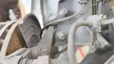 Pièce détachée automobile d'occasion moyeu de roue avant droite pour jeep compass (mp, m6, mv, m7) 1.6 crd références oem iam 04787970aa  