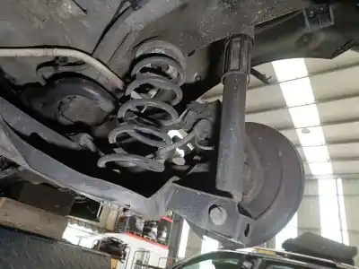 Автозапчастина б/у правий задній амортизатор для volkswagen golf vii variant (ba5, bv5) 1.6 tdi посилання на oem iam 5q0512013jg  