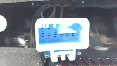 Автозапчасти б/у внутренний левый задний фонарь за volkswagen t-roc (a11, d11) 1.0 tsi ссылки oem iam 2ga945093b  