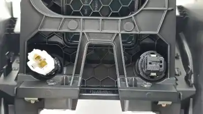 Автозапчасти б/у центральная консоль за volkswagen t-roc (a11, d11) 1.0 tsi ссылки oem iam 2ga863681b  