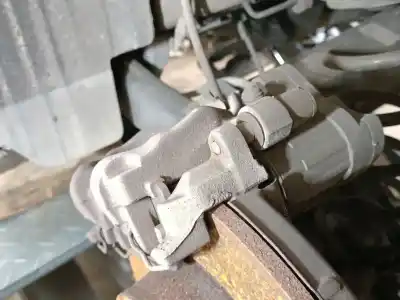 Автозапчасти б/у задний левый тормозной суппорт за volkswagen golf vii variant (ba5, bv5) 1.6 tdi ссылки oem iam 8v0615123  