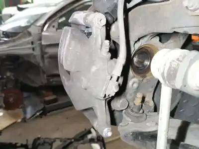 Автозапчасти б/у передний правый тормозной суппорт за volkswagen golf vii variant (ba5, bv5) 1.6 tdi ссылки oem iam 8v0615124  