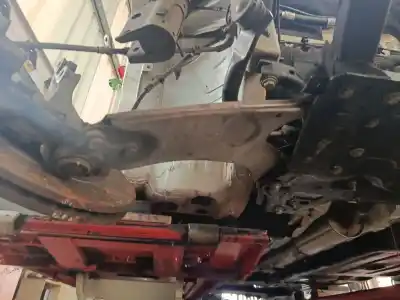 Автозапчастина б/у передній правий нижний рычаг підвіски для peugeot 2008 ii (ud_, us_, uy_, uk_) 1.2 puretech 130 посилання на oem iam 9831682780  