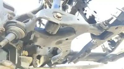 Gebrauchtes Autoersatzteil unterer lenker radaufhängung vorn rechts zum land rover discovery iv (l319) 3.0 td 4x4 oem-iam-referenzen lr138431