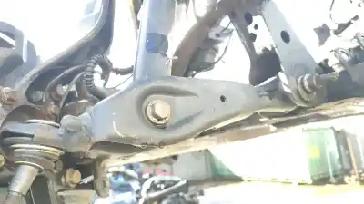 Автозапчасти б/у передний правый нижний рычаг подвески за land rover discovery iv (l319) 3.0 td 4x4 ссылки oem iam lr138431  