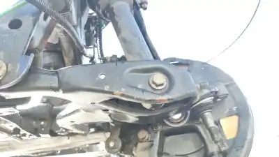 Pezzo di ricambio per auto di seconda mano braccio di sospensione anteriore sinistro inferiore per land rover discovery iv (l319) 3.0 td 4x4 riferimenti oem iam lr073369  