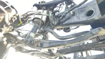 Pezzo di ricambio per auto di seconda mano braccio di sospensione anteriore sinistro inferiore per land rover discovery iv (l319) 3.0 td 4x4 riferimenti oem iam lr073369  