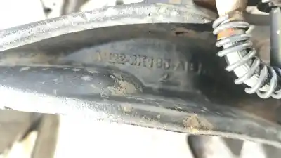 İkinci el araba yedek parçası ön sag knuckle için land rover discovery iv (l319) 3.0 td 4x4 oem iam referansları lr056468  