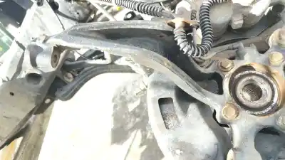 İkinci el araba yedek parçası ön sag knuckle için land rover discovery iv (l319) 3.0 td 4x4 oem iam referansları lr056468  