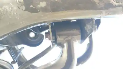 Автозапчасти б/у задний левый нижний рычаг подвески за land rover discovery iv (l319) 3.0 td 4x4 ссылки oem iam lr051594  