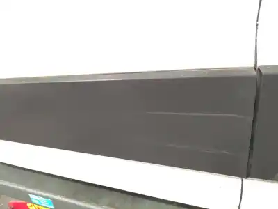 Pezzo di ricambio per auto di seconda mano modanatura per volkswagen crafter furgón (sy_, sx_) 2.0 tdi rwd riferimenti oem iam 7c0853517  