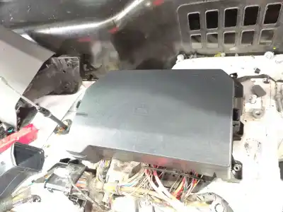 Автозапчасти б/у блок реле/предохранителей за volkswagen crafter furgón (sy_, sx_) 2.0 tdi rwd ссылки oem iam 