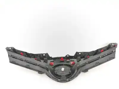 Автозапчасти б/у решетка переднего бампера за toyota yaris (_p13_) 1.0 (ksp130_) ссылки oem iam 531010d660  