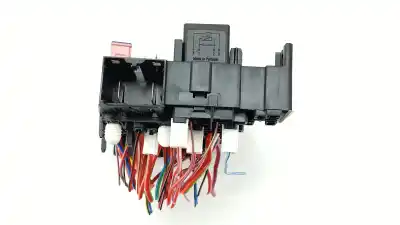 Автозапчасти б/у блок реле/предохранителей за volkswagen crafter furgón (sy_, sx_) 2.0 tdi rwd ссылки oem iam 5q0937615c  