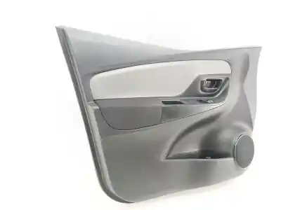 Автозапчасти б/у обивка левой передней двери за toyota yaris (_p13_) 1.0 (ksp130_) ссылки oem iam 676200dk10c4  