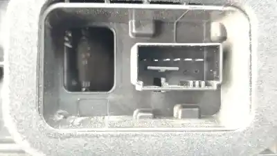 Автозапчастина б/у правий ліхтар для volkswagen crafter furgón (sy_, sx_) 2.0 tdi rwd посилання на oem iam 7c0945096j  