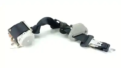 Автозапчастина б/у центральний задній ремін безпеки для TOYOTA YARIS (_P13_) 1.0 (KSP130_) Посилання на OEM IAM 733100D031C2  