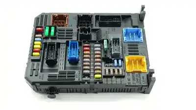 Pezzo di ricambio per auto di seconda mano SCATOLA RELÈ/FUSIBILI per PEUGEOT 308 II (LB_, LP_, LW_, LH_, L3_)  Riferimenti OEM IAM 9830790580  