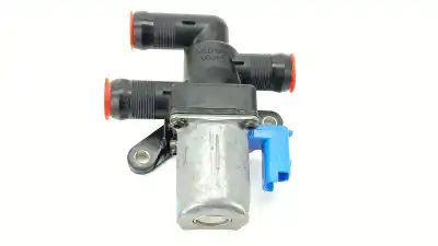 Peça sobressalente para automóvel em segunda mão VÁLVULA DE CONTROLE DO CALEFACTOR DE AGUA por RENAULT ARKANA I (LCM_, LDN_) 1.6 E-TECH 145 (LDMU) Referências OEM IAM 212301538R  