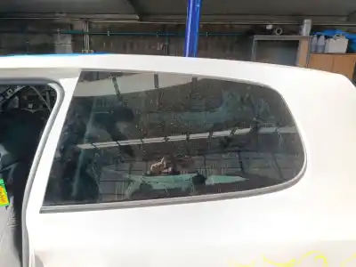 Peça sobressalente para automóvel em segunda mão VIDRO DE CUSTÓDIA TRIANGULAR TRASEIRO ESQUERDO por VOLKSWAGEN GOLF VI (5K1) 2.0 GTI Referências OEM IAM 5K6845041HNVB  
