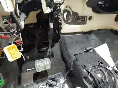 Tweedehands auto-onderdeel REMPEDAAL voor CITROEN C4 X (BD_, BE_, BF_) E-C4 X (BFZKXC) OEM IAM-referenties 9824305280  