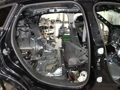 Peça sobressalente para automóvel em segunda mão junta vedante da porta por renault arkana i (lcm_, ldn_) 1.6 e-tech 145 (ldmu) referências oem iam 