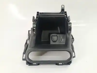 Pezzo di ricambio per auto di seconda mano MODANATURA per NISSAN MICRA V (K14) 1.0 IG-T Riferimenti OEM IAM 689225FA0A  