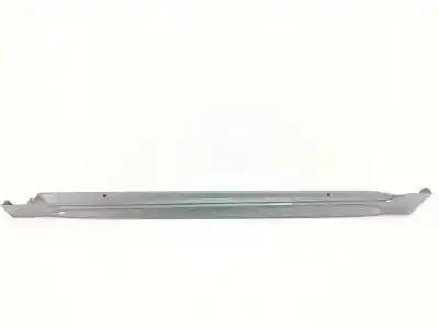 Tweedehands auto-onderdeel zijrok voor toyota corolla fastback (_e21_) 1.8 hybrid (zwe211) oem iam-referenties 7586002210