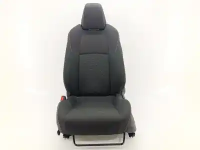Pièce détachée automobile d'occasion SIÈGE AVANT GAUCHE pour TOYOTA COROLLA FASTBACK (_E21_) 1.8 HYBRID (ZWE211) Références OEM IAM   
