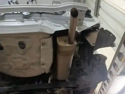 Recambio de automóvil de segunda mano de TUBO ESCAPE TRASERO para PEUGEOT 208 II (UB_, UP_, UW_, UJ_) 1.2 PURETECH 100 referencias OEM IAM 9827092880  