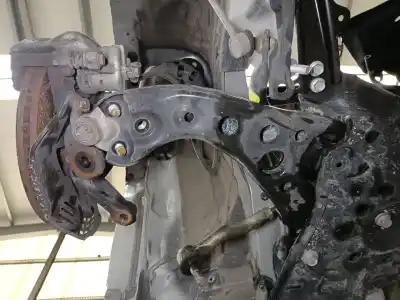 Peça sobressalente para automóvel em segunda mão braço de suspensão inferior dianteiro direito por toyota corolla fastback (_e21_) 1.8 hybrid (zwe211) referências oem iam 4806802330