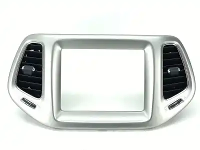 Peça sobressalente para automóvel em segunda mão GRELHA / DIFUSOR DE AR por JEEP COMPASS (MP, M6, MV, M7) 1.4 MULTIAIR Referências OEM IAM 5ZL49TRMAB  