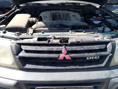Автозапчастина б/у ПЕРЕДНЯ РЕШІТА для MITSUBISHI MONTERO (V60/V70)  Посилання на OEM IAM   