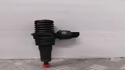 Pièce détachée automobile d'occasion Injecteur pour SEAT LEON (1P1) 1.9 TDI 105 CV / 77 KW Références OEM IAM 038130073AG  0414720215