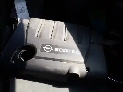 Pièce détachée automobile d'occasion couvert de moteur pour opel vectra c berlina 1.9 8v cdti cat (y 19 dtl) références oem iam   