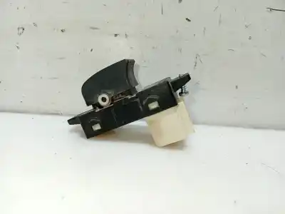 Second-hand car spare part rear right power window switch for opel antara a (l07) 2.0 cdti oem iam references 96628741   Second-hand car spare part rear right power window switch for opel antara a (l07) 2.0 cdti oem iam references 96628741