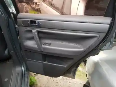 Автозапчастина б/у обликка задніх правіх дверей для VOLKSWAGEN TOUAREG (7LA, 7L6, 7L7) 2.5 R5 TDI Посилання на OEM IAM   